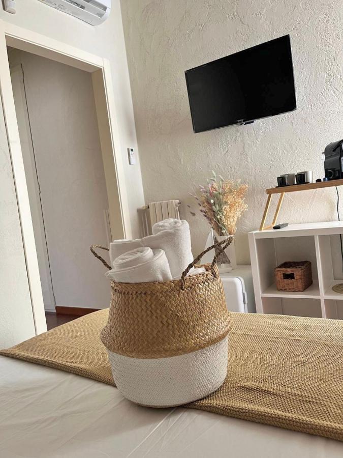 Apulia Journey - Manzoni 11 Hotel Bari Kültér fotó