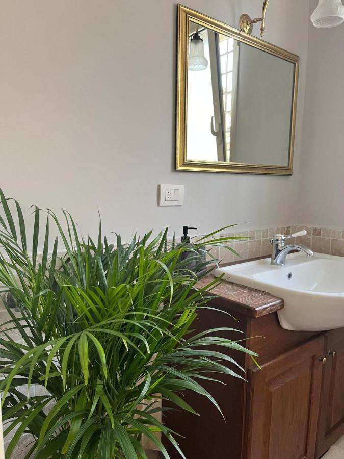 Apulia Journey - Manzoni 11 Hotel Bari Kültér fotó