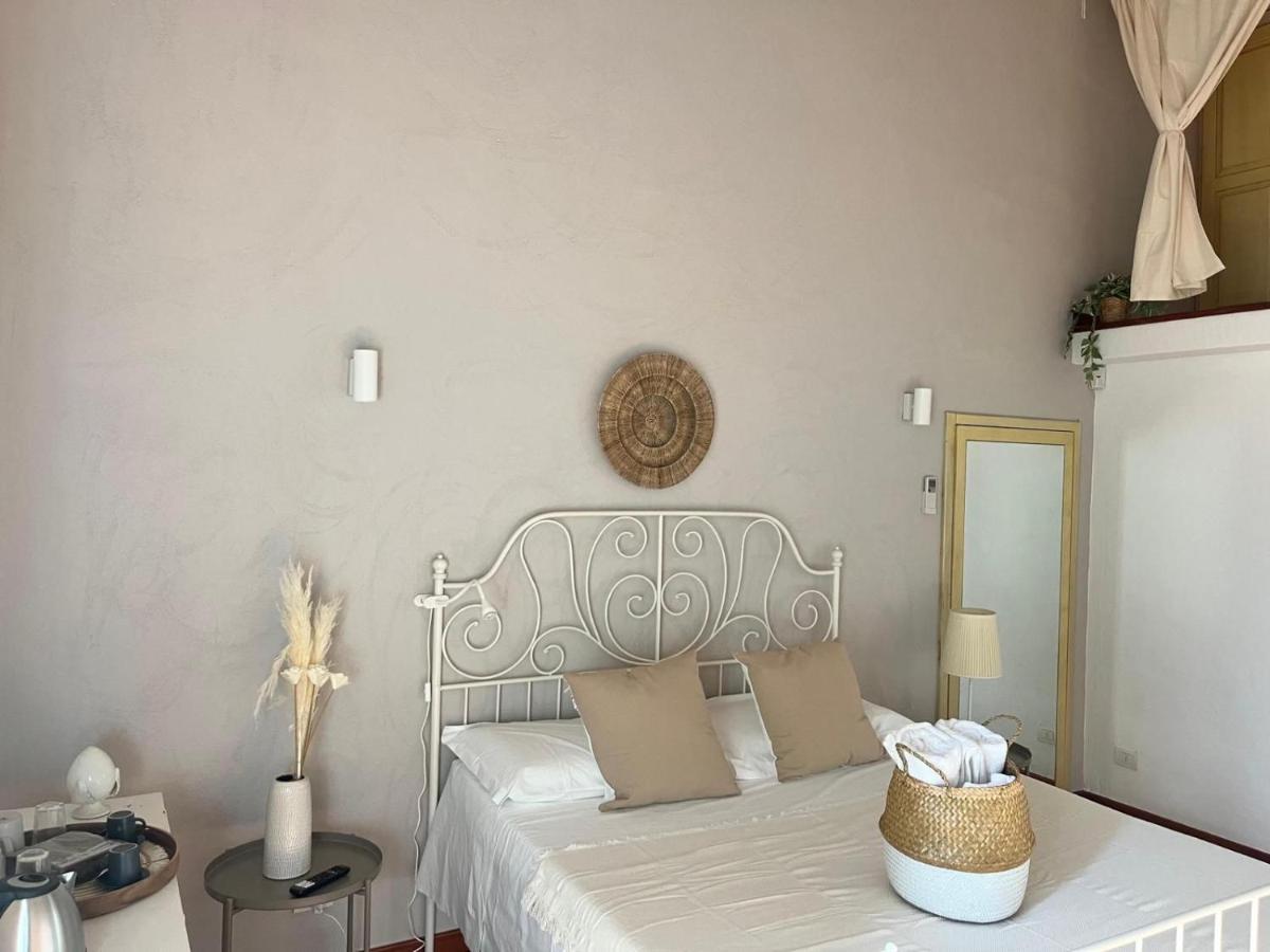 Apulia Journey - Manzoni 11 Hotel Bari Kültér fotó