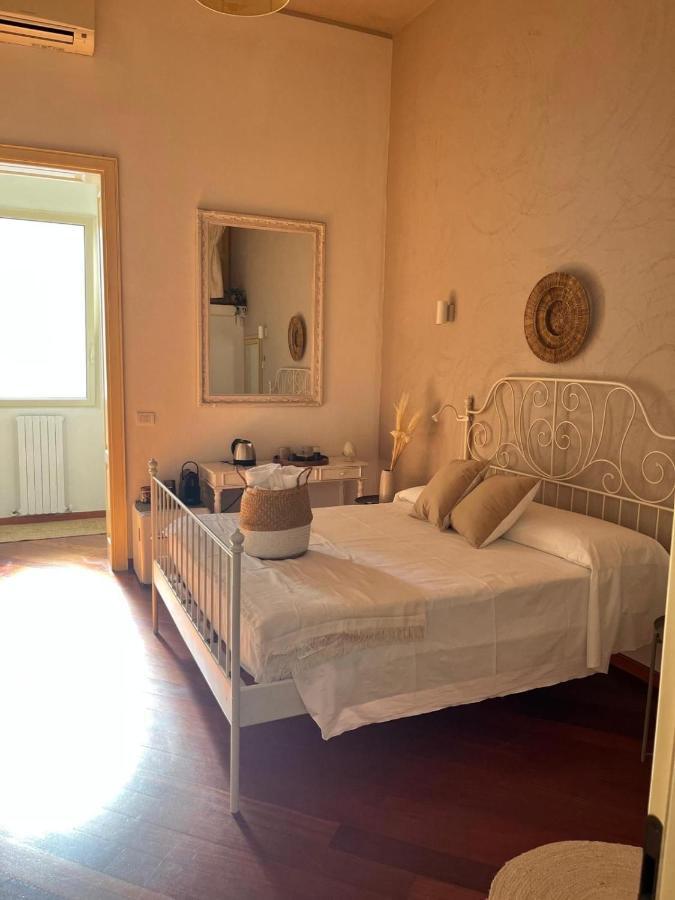 Apulia Journey - Manzoni 11 Hotel Bari Kültér fotó