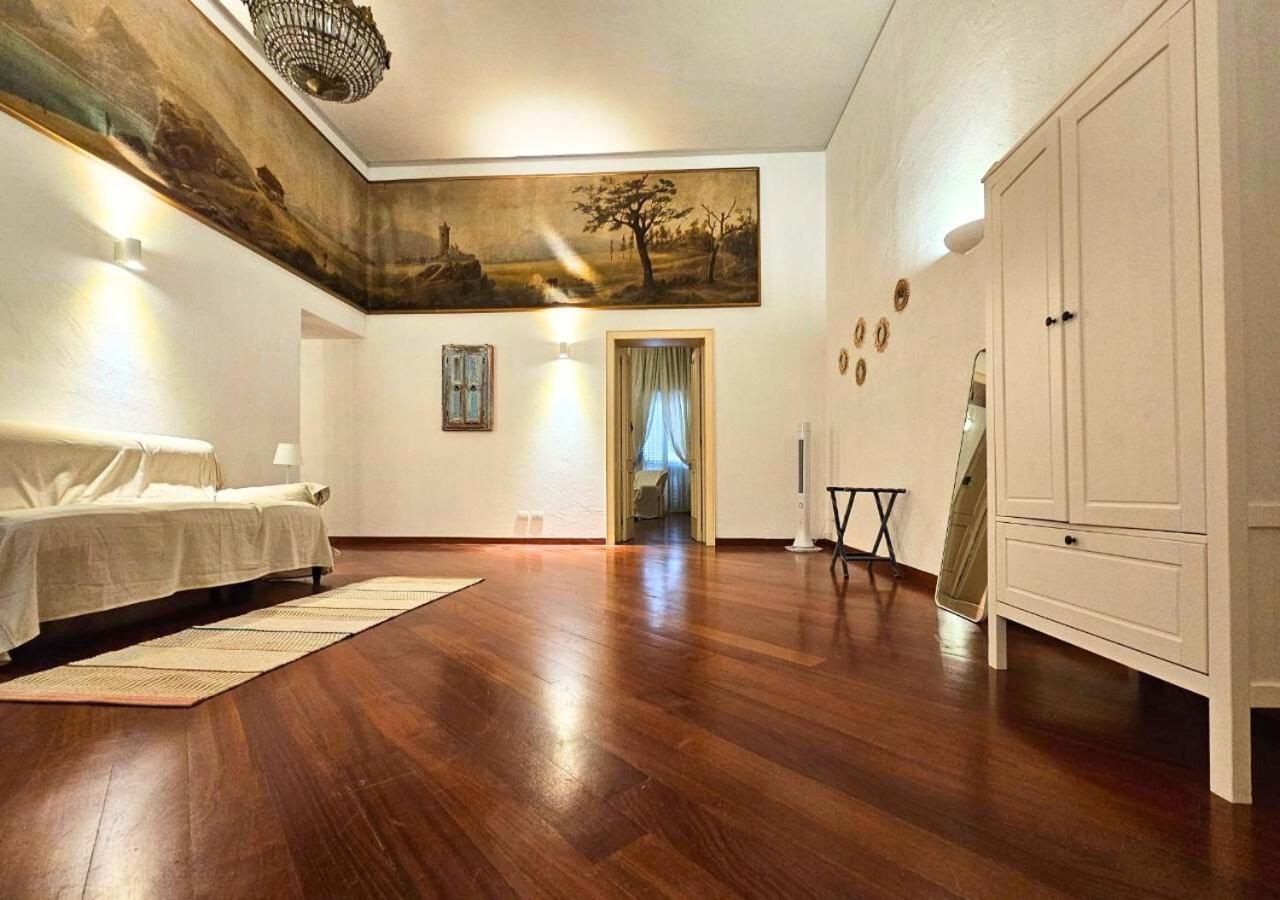 Apulia Journey - Manzoni 11 Hotel Bari Kültér fotó