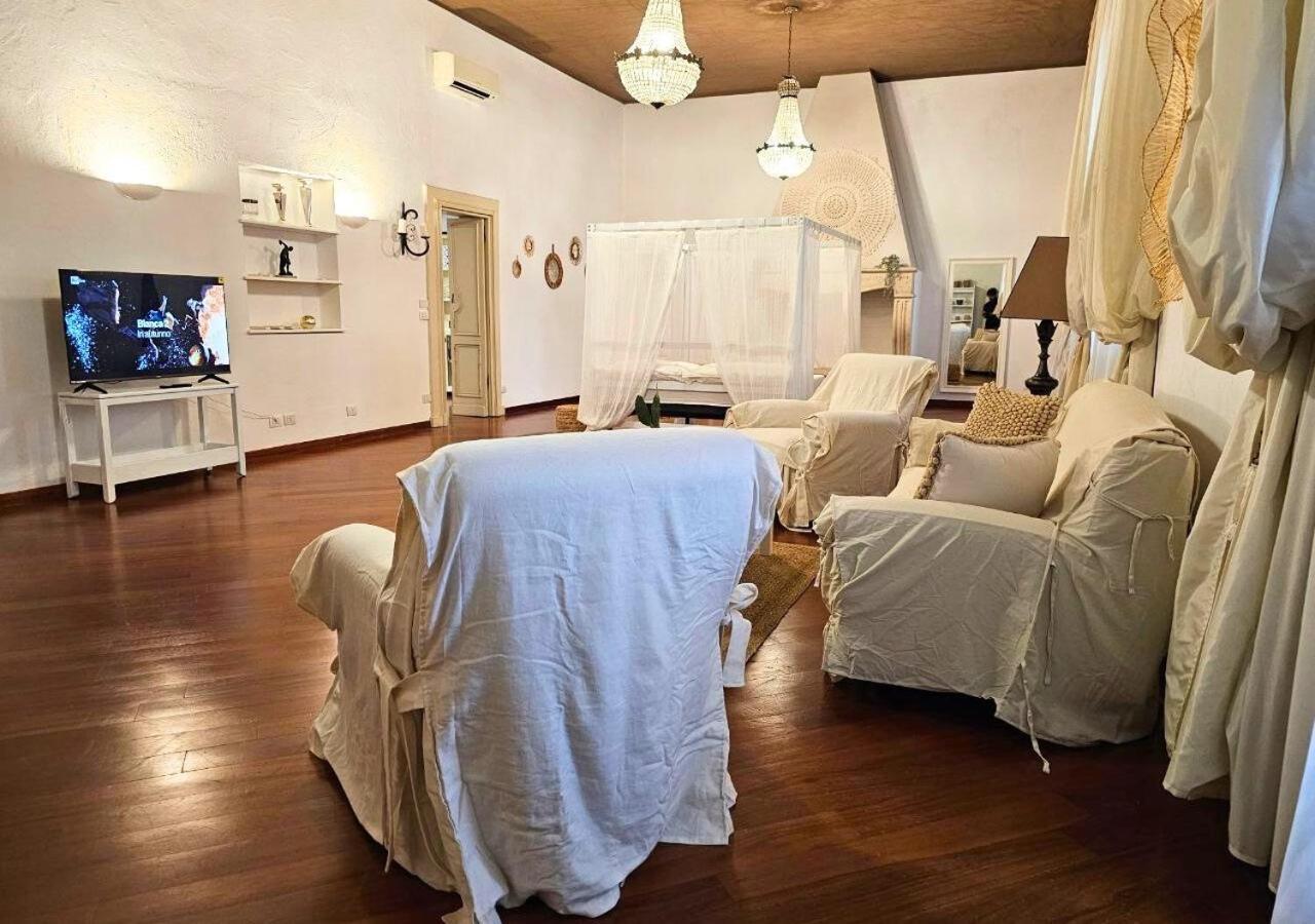 Apulia Journey - Manzoni 11 Hotel Bari Kültér fotó